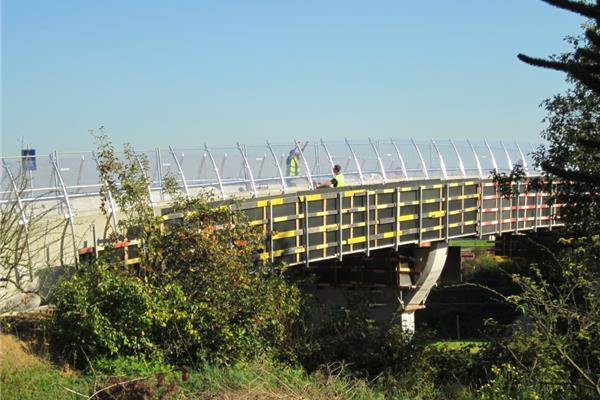Almex - Leuning Nieuwbaanbrug Ternat